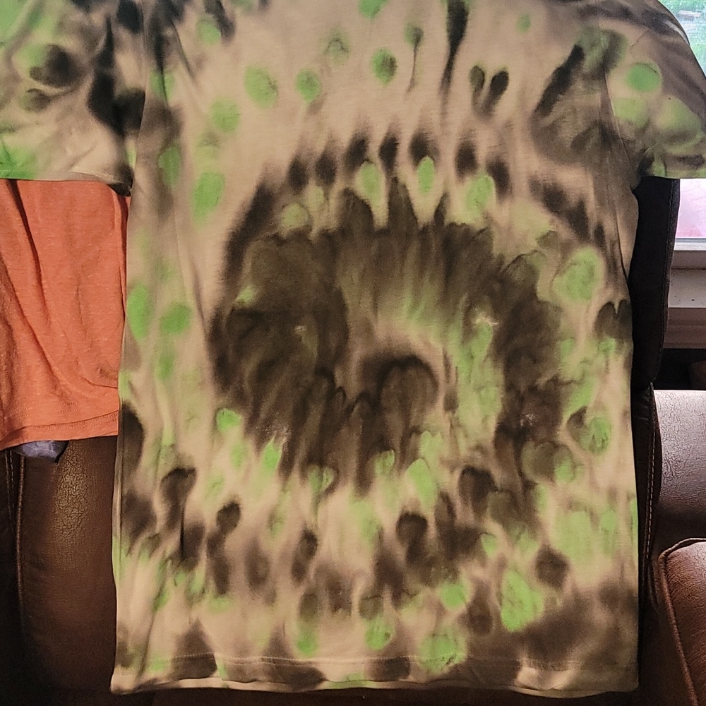 Green/Black Tiedye Oogie Venom Tshirt